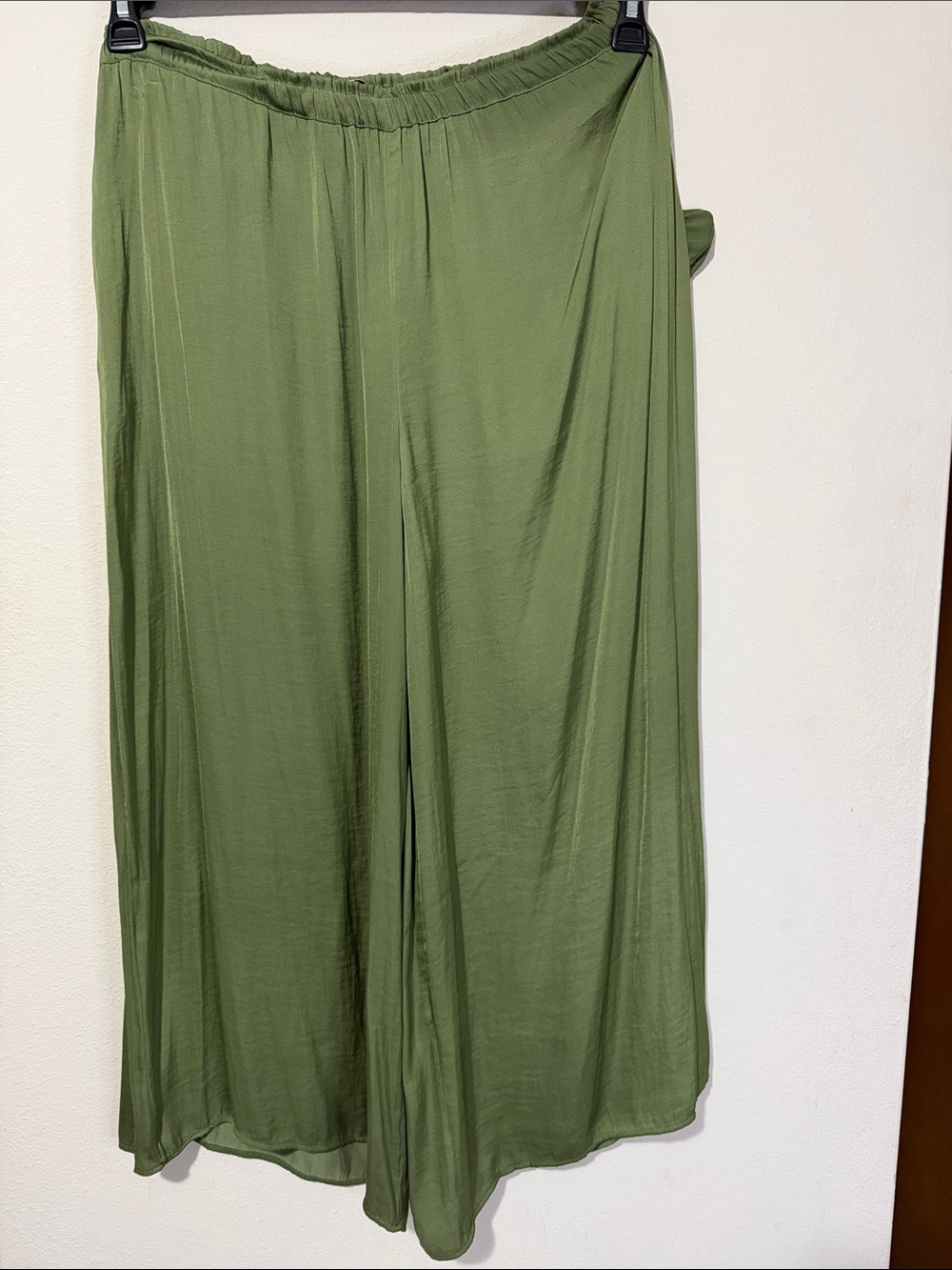 Mango Olive Wide-Leg Women's Skirt - Versatile Pull-On Style